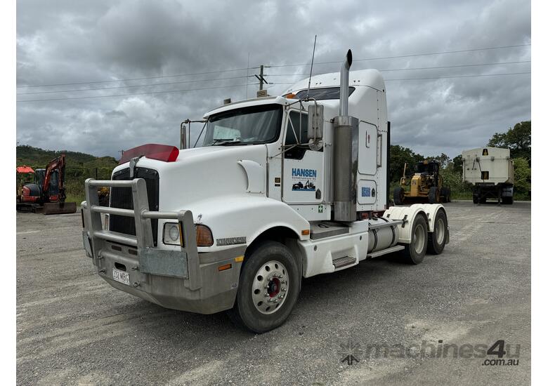 Buy Used 2000 Kenworth 2000 Kenworth T401 Prime Mover Trucks in ...