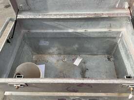 Steel Site Tool Box - picture0' - Click to enlarge