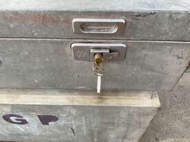 Steel Site Tool Box - picture1' - Click to enlarge