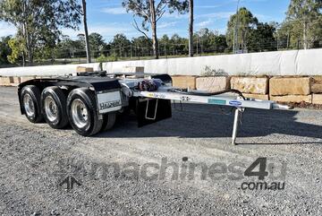 2021 Haulmark Tri-Axle Airbag Roadtrain Dolly 2021 Haulmark Tri-Axle Airbag Roadtrain Dolly