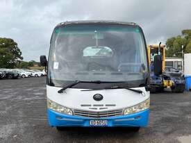 2011 Yutong ZK6760DAA Bus - picture0' - Click to enlarge