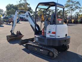 Bobcat E32I - picture1' - Click to enlarge