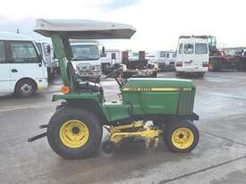 John Deere 855 - picture0' - Click to enlarge