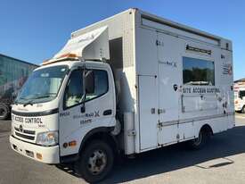 2009 Hino 300 series Mobile Site Office - picture1' - Click to enlarge