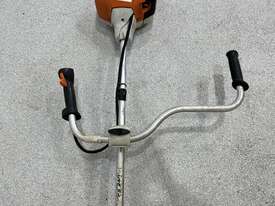 STIHL FS240 Whipper Snipper (Ex Council) - picture1' - Click to enlarge