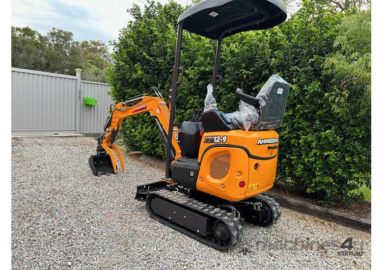 caption NEW upgrade NEW RHINOCEROS XN12-9 EXCAVATOR KUBOTA DIESEL ENGINE