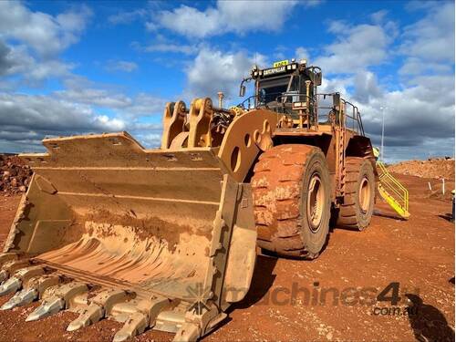 caption 2009 Caterpillar 993K Wheel Loader (37,000 Hours) - High Lift!