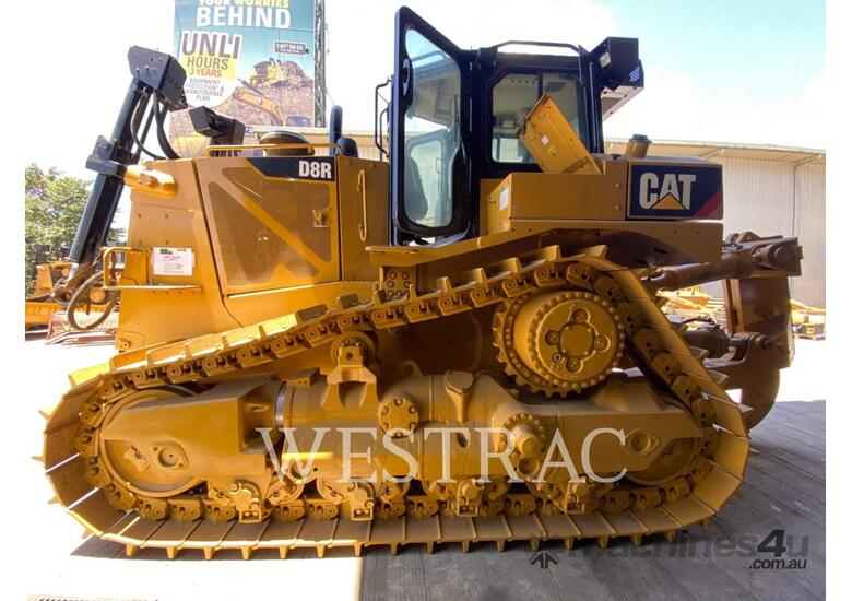 caption CAT D8R Track Type Tractors