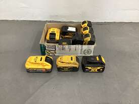 DeWalt 18V batteries - picture0' - Click to enlarge