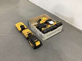 DeWalt 18V batteries - picture1' - Click to enlarge