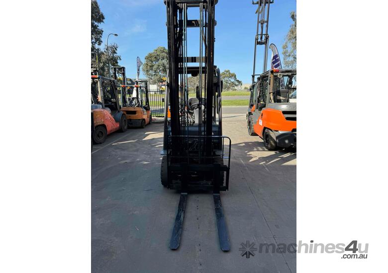 2015 Deluxe Toyota Forklift