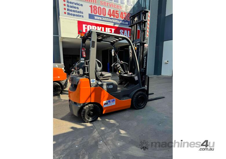 2015 Deluxe Toyota Forklift
