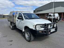 2014 Mitsubishi Triton GLX Diesel - picture0' - Click to enlarge