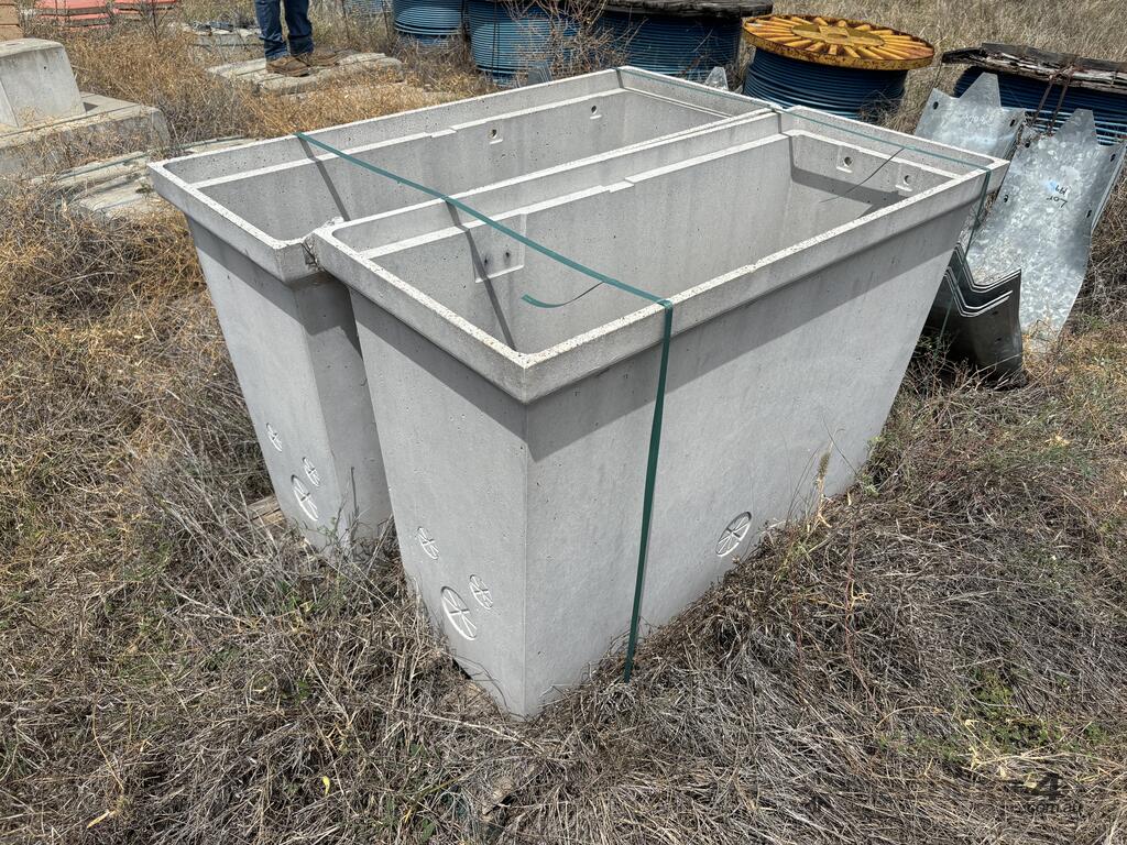 Used 2 x Composite Pits in Roma, QLD