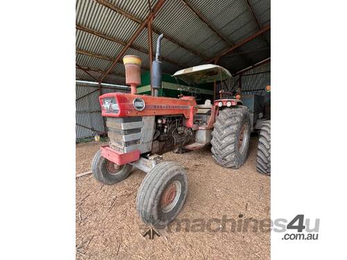 Massey Ferguson 1100