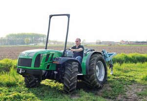 Vega 95 RS Reversible 4WD ROPS Tractor