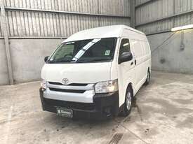 2017 Toyota Hiace LWB Van T/Diesel (Auto) - picture2' - Click to enlarge