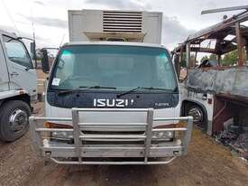 Isuzu N-series - picture0' - Click to enlarge