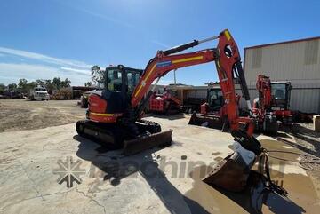 Kubota 2018   U55-4