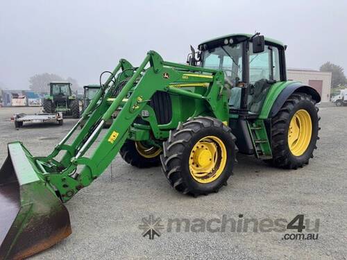 2006 John Deere 6520 Row Crop Tractors