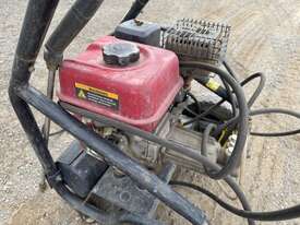Full Boar FBPPW-3200 Petrol Pressure washer - picture0' - Click to enlarge
