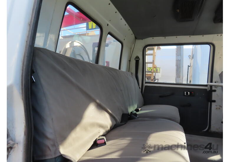 caption Isuzu FSR450 Dual Cab Service Body