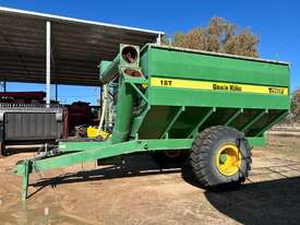 2008 GRAIN KING TRUFAB 18T CHASER BIN  - picture3' - Click to enlarge