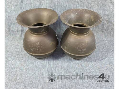 caption QTY X 2 VINTAGE PONY EXPRESS SPITTOONS