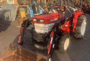 KUBOTA B1600 DT WITH FRONT END LOADER