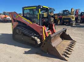 2016 Kubota Svl90-2  - picture0' - Click to enlarge