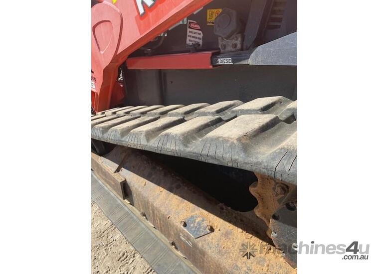 caption 2016 Kubota Svl90-2