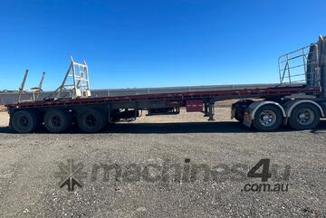   Tri Axle Flat Bed Trailer