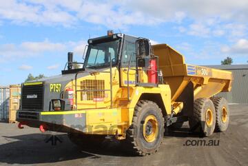 Komatsu 2016   HM300-2