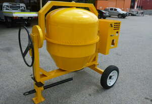 NEW BMAC 600 LITRE PETROL CONCRETE MIXER