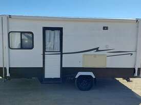 Viscount Caravan - picture2' - Click to enlarge