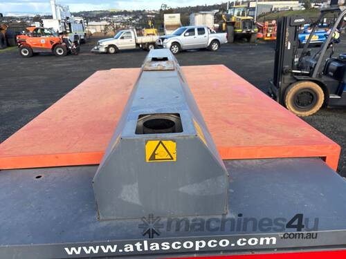 caption 2012 Atlas Copco XAS 375 Trailer Mounted Air Compressor