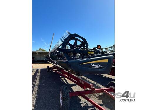 caption 2016 MACDON D65 13.7M 45' DRAPER FRONT
