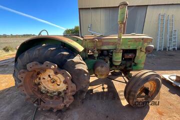 John Deere   Model D Tractor