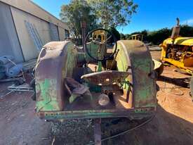 John Deere Model D Tractor - picture2' - Click to enlarge