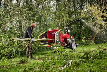 175 mm woodchipper supported by Chipstar Australia ,3 year warranty