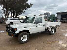 Land Cruiser Ute  - picture0' - Click to enlarge