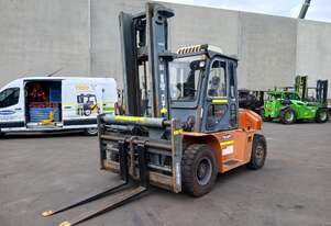 5T Diesel Fully Enclosed Cabin Forklift