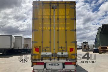 2007 Vawdrey VB S3 Tri Axle Drop Deck Curtainside B Trailer 2007 Vawdrey VB S3 Tri Axle Drop Deck Curtainside B Trailer