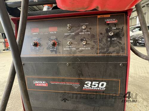 caption Lincoln Electric Duraweld 350 Welder (Council Asset)