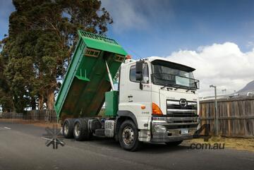 Hino 2016   700 Series FS 2848