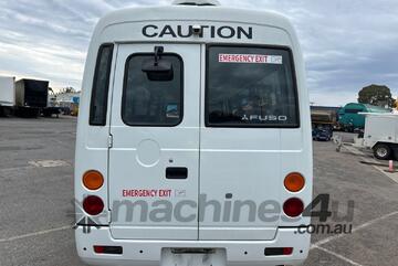 2014 Mitsubishi Fuso Rosa Bus