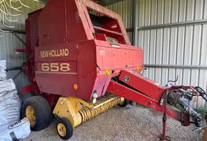 New Holland   658 New Holland   658