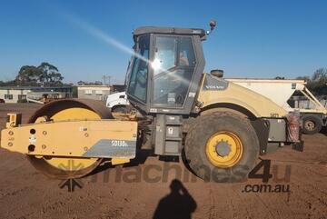 2012 VOLVO SD130D ROLLER U4975