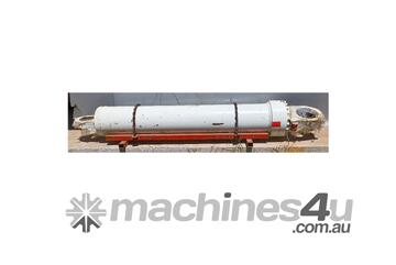 Hydraulic RAM Cylinder CPN 769 QY824 295 mm OD x 1355 mm Stroke