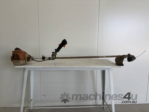 STIHL FS 240 Whipper Snipper (Ex-Council)
